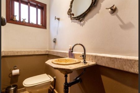 Casa à venda com 3 quartos, 200m² em Jardim das Vertentes, São Paulo