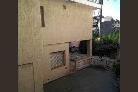 Casa à venda com 5 quartos, 312m² em Butantã, São Paulo