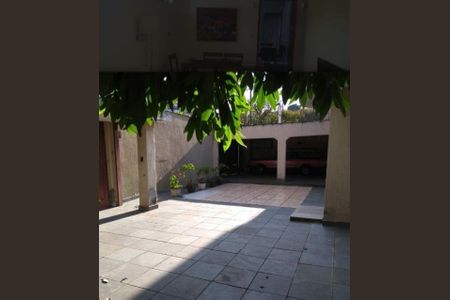 Casa à venda com 5 quartos, 312m² em Butantã, São Paulo