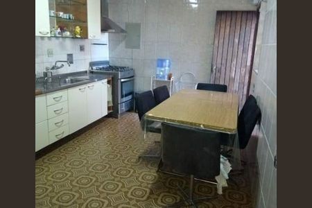 Casa à venda com 5 quartos, 312m² em Butantã, São Paulo