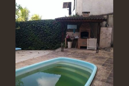 Casa à venda com 5 quartos, 312m² em Butantã, São Paulo