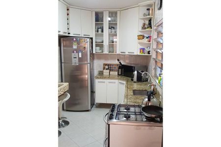 Casa à venda com 3 quartos, 227m² em Vila Sonia, São Paulo