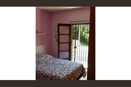 Casa à venda com 3 quartos, 227m² em Vila Sonia, São Paulo