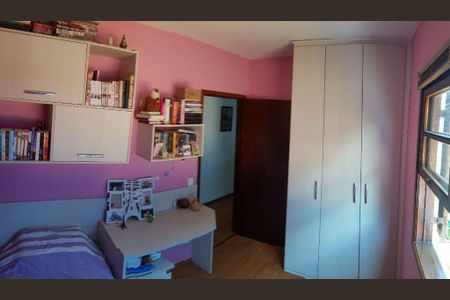 Casa à venda com 3 quartos, 227m² em Vila Sonia, São Paulo