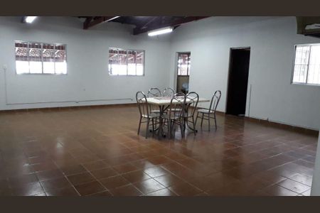 Casa à venda com 3 quartos, 271m² em Vila Universitaria, São Paulo