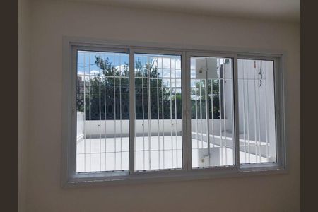 Casa à venda com 3 quartos, 130m² em Jardim Consorcio, São Paulo