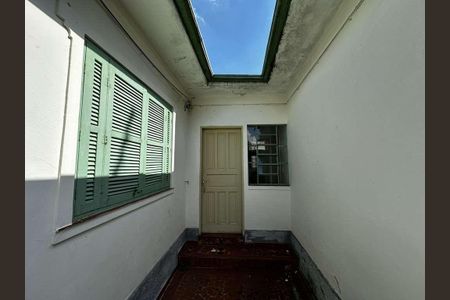 Casa à venda com 1 quarto, 320m² em Bela Aliança, São Paulo