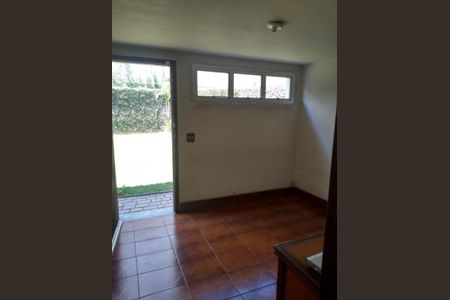 Casa à venda com 5 quartos, 223m² em Morumbi, São Paulo