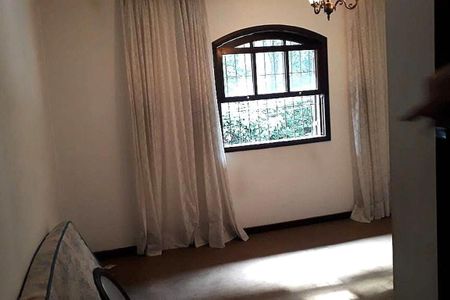 Casa à venda com 190m², 3 quartos e 2 vagas