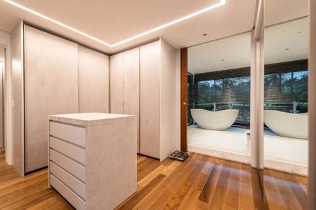 Casa à venda com 4 quartos, 925m² em Alto de Pinheiros, São Paulo