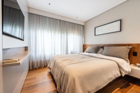 Casa à venda com 4 quartos, 925m² em Alto de Pinheiros, São Paulo