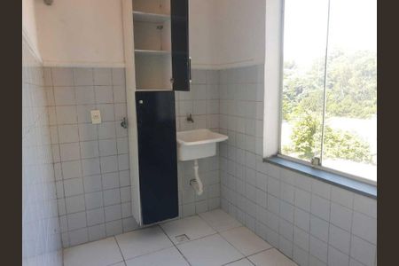 Casa à venda com 3 quartos, 175m² em Jardim Monte Alegre, Taboão da Serra