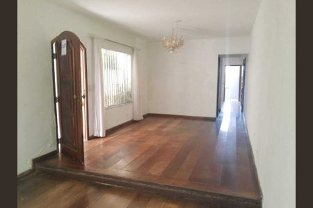 Casa à venda com 3 quartos, 175m² em Jardim Monte Alegre, Taboão da Serra