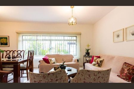 Casa à venda com 3 quartos, 190m² em Vila Tiradentes, São Paulo