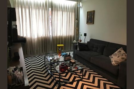 Casa à venda com 3 quartos, 160m² em Jardim das Vertentes, São Paulo