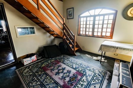 Casa à venda com 410m², 4 quartos e 4 vagasEdícula - Sala