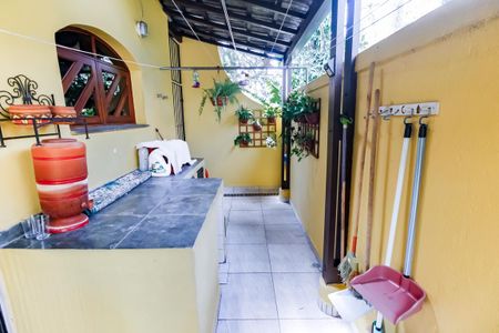Casa à venda com 410m², 4 quartos e 4 vagasQuintal