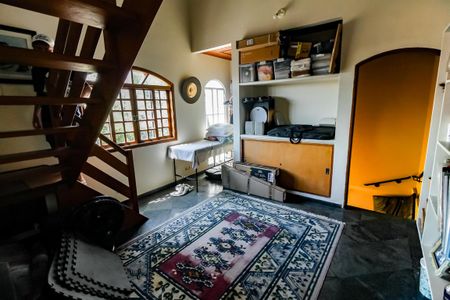 Casa à venda com 410m², 4 quartos e 4 vagasEdícula - Sala