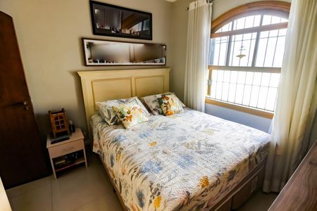 Casa à venda com 410m², 4 quartos e 4 vagasSuíte 1