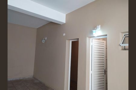 Casa à venda com 3 quartos, 207m² em Vila Tiradentes, São Paulo