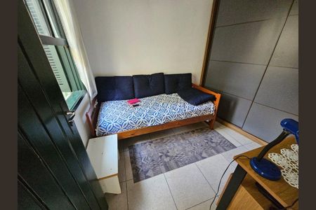 Casa à venda com 3 quartos, 183m² em Jardim Peri Peri, São Paulo