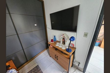 Casa à venda com 3 quartos, 183m² em Jardim Peri Peri, São Paulo