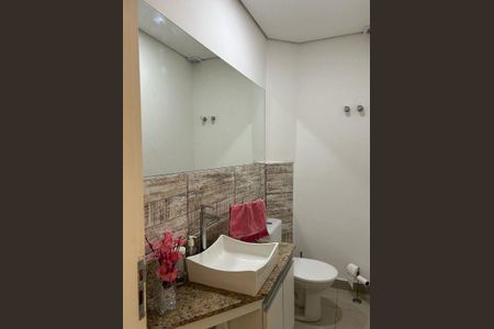 Casa à venda com 3 quartos, 180m² em Vila Sonia, São Paulo