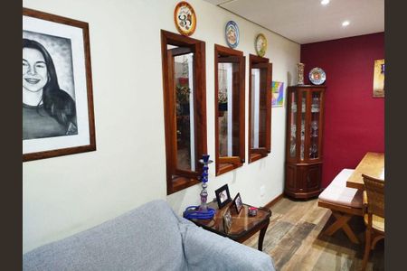 Casa à venda com 3 quartos, 160m² em Jardim Olympia, São Paulo