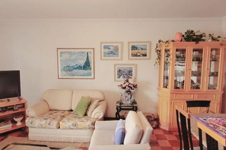 Casa à venda com 4 quartos, 215m² em Jardim Peri Peri, São Paulo