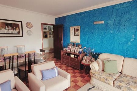 Casa à venda com 4 quartos, 215m² em Jardim Peri Peri, São Paulo