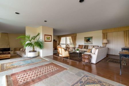 Casa à venda com 4 quartos, 885m² em Pacaembu, São Paulo