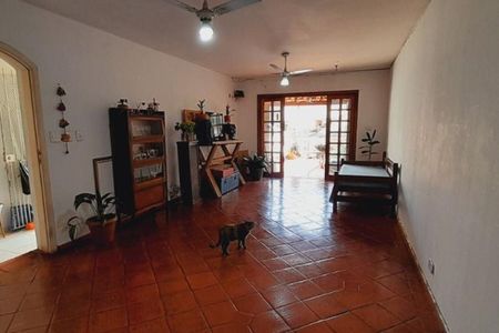 Casa à venda com 3 quartos, 143m² em Jardim Bonfiglioli, São Paulo