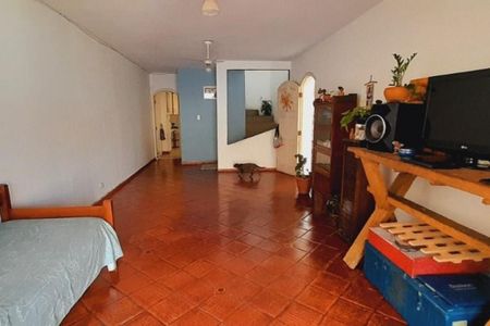 Casa à venda com 3 quartos, 143m² em Jardim Bonfiglioli, São Paulo