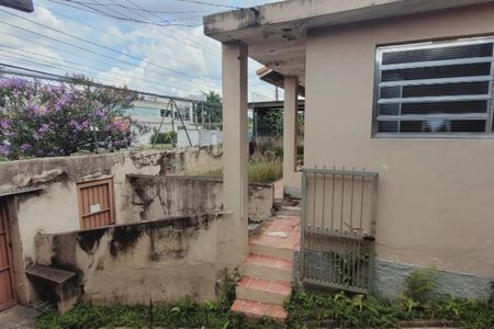 Casa à venda com 115m², 3 quartos e 4 vagas