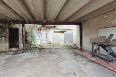 Casa à venda com 115m², 3 quartos e 4 vagas