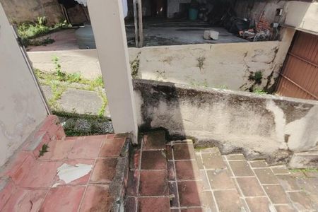 Casa à venda com 115m², 3 quartos e 4 vagas