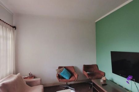 Casa à venda com 115m², 3 quartos e 4 vagas