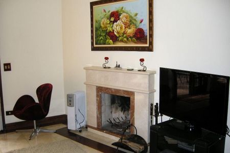 Casa à venda com 4 quartos, 400m² em Jardim Peri Peri, São Paulo