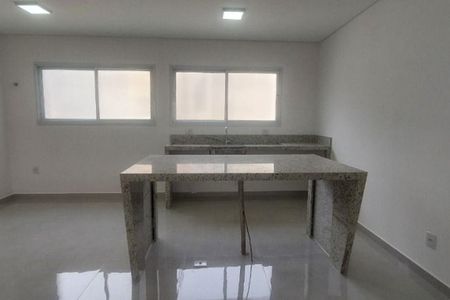 Casa à venda com 3 quartos, 178m² em Jardim Monjolo, São Paulo