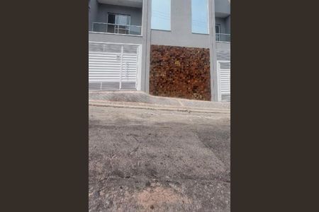 Casa à venda com 178m², 3 quartos e 4 vagas