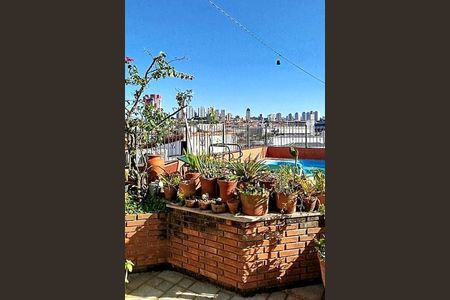 Casa à venda com 300m², 6 quartos e 4 vagas