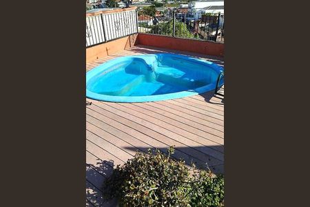 Casa à venda com 300m², 6 quartos e 4 vagas