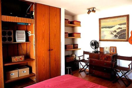 Casa à venda com 300m², 6 quartos e 4 vagas