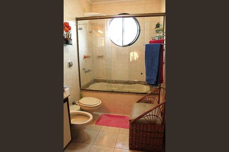 Casa à venda com 300m², 6 quartos e 4 vagas