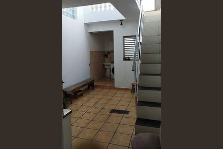 Casa à venda com 85m², 2 quartos e 1 vaga