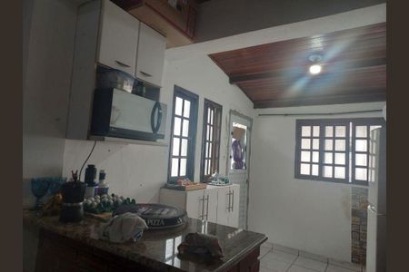 Casa à venda com 2 quartos, 130m² em Jardim Maria Rosa, Taboão da Serra