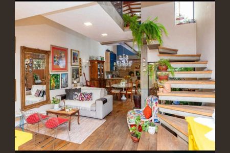 Casa à venda com 2 quartos, 120m² em Pompeia, São Paulo