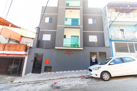 Apartamento para alugar com 42m², 2 quartos e sem vaga Apartamento para alugar com 42m², 2 quartos e sem vagaFachada + Placa