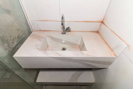 Apartamento para alugar com 42m², 2 quartos e sem vaga Apartamento para alugar com 42m², 2 quartos e sem vagaBanheiro