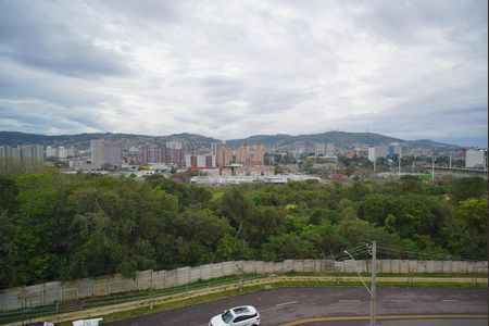 Apartamento à venda com 71m², 3 quartos e 2 vagasQuarto 1 - Vista